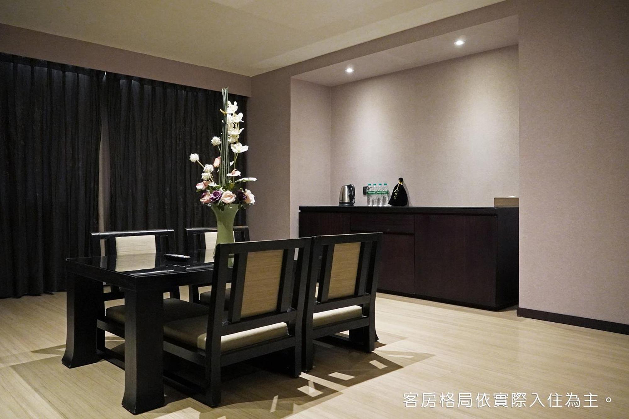 Talmud Hotel Kaohsiung Loveriver Exterior photo